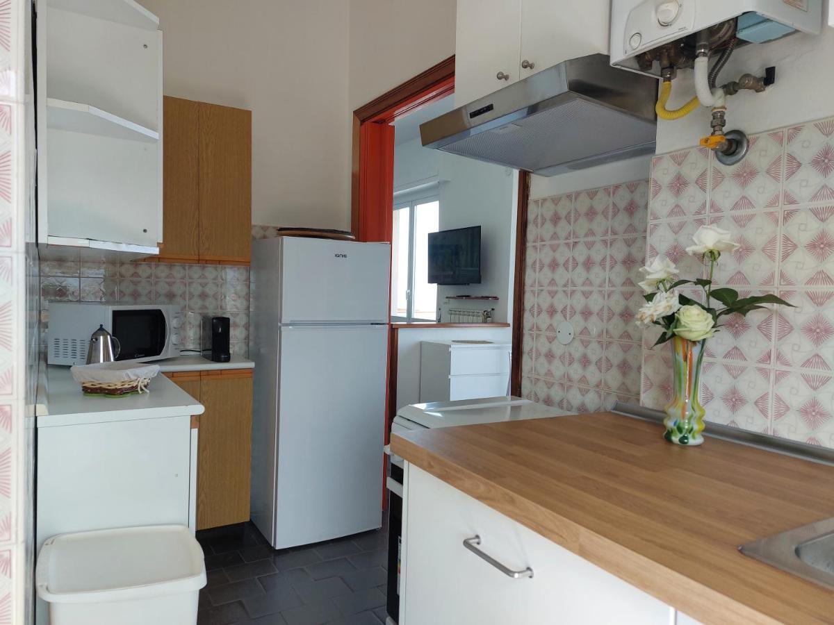 Maremare, Really On The Beach, With Private Parking Savona Exteriör bild
